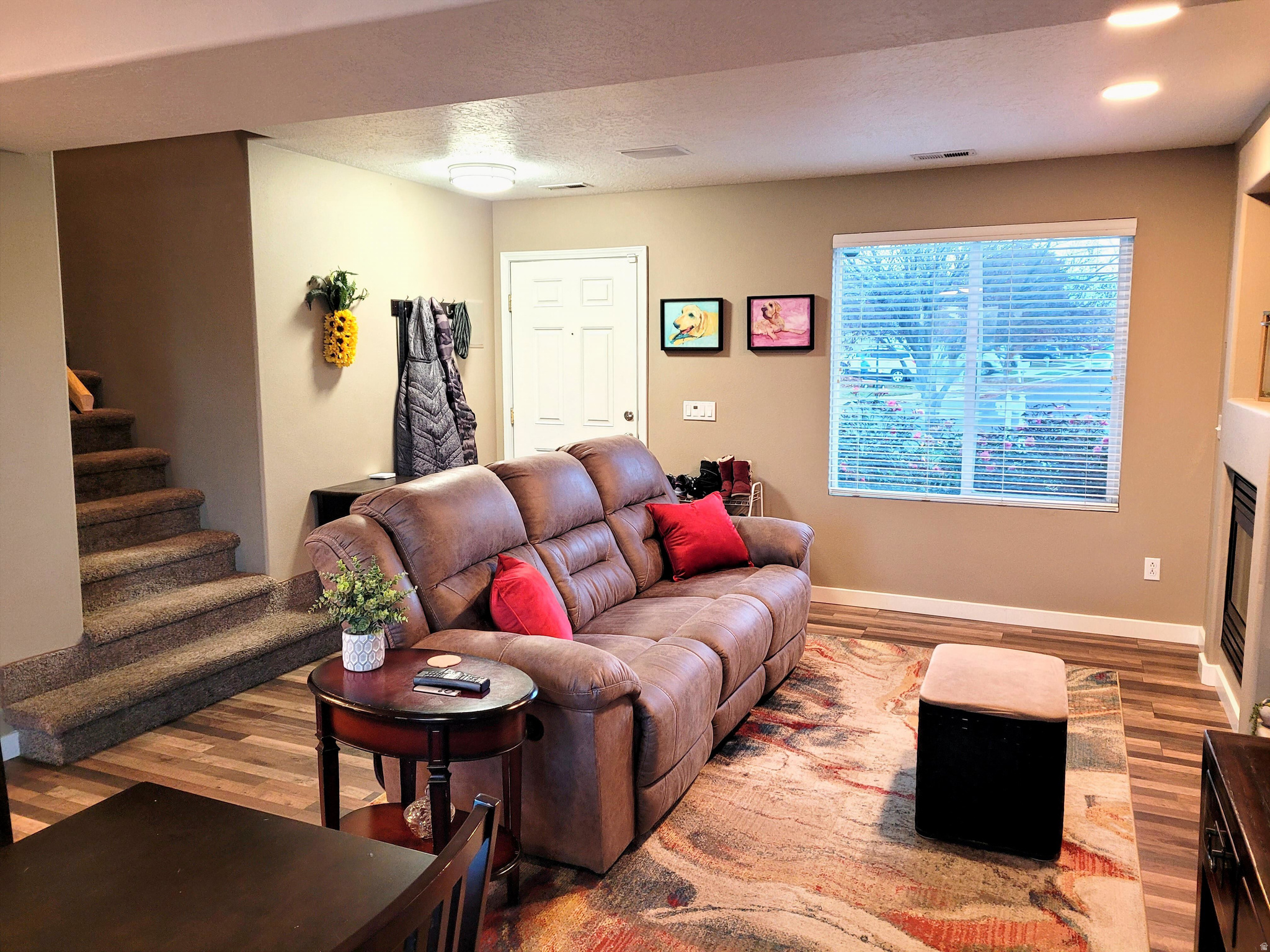 PICKET LANE - Residential