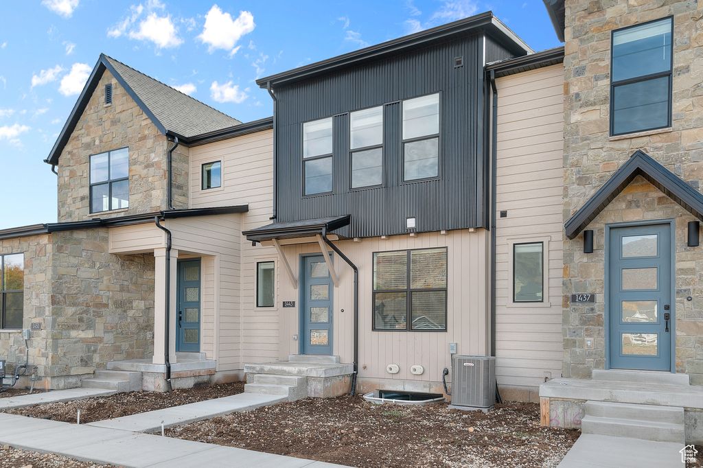 Photo of 1443 ELECTRIC AVE, Francis, UT 84036 (MLS # 2118552)