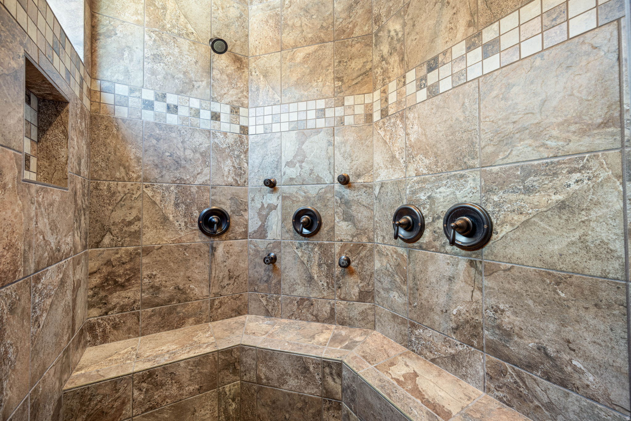 LEDGES OF ST GEORGE PH 1 AMD - Residential