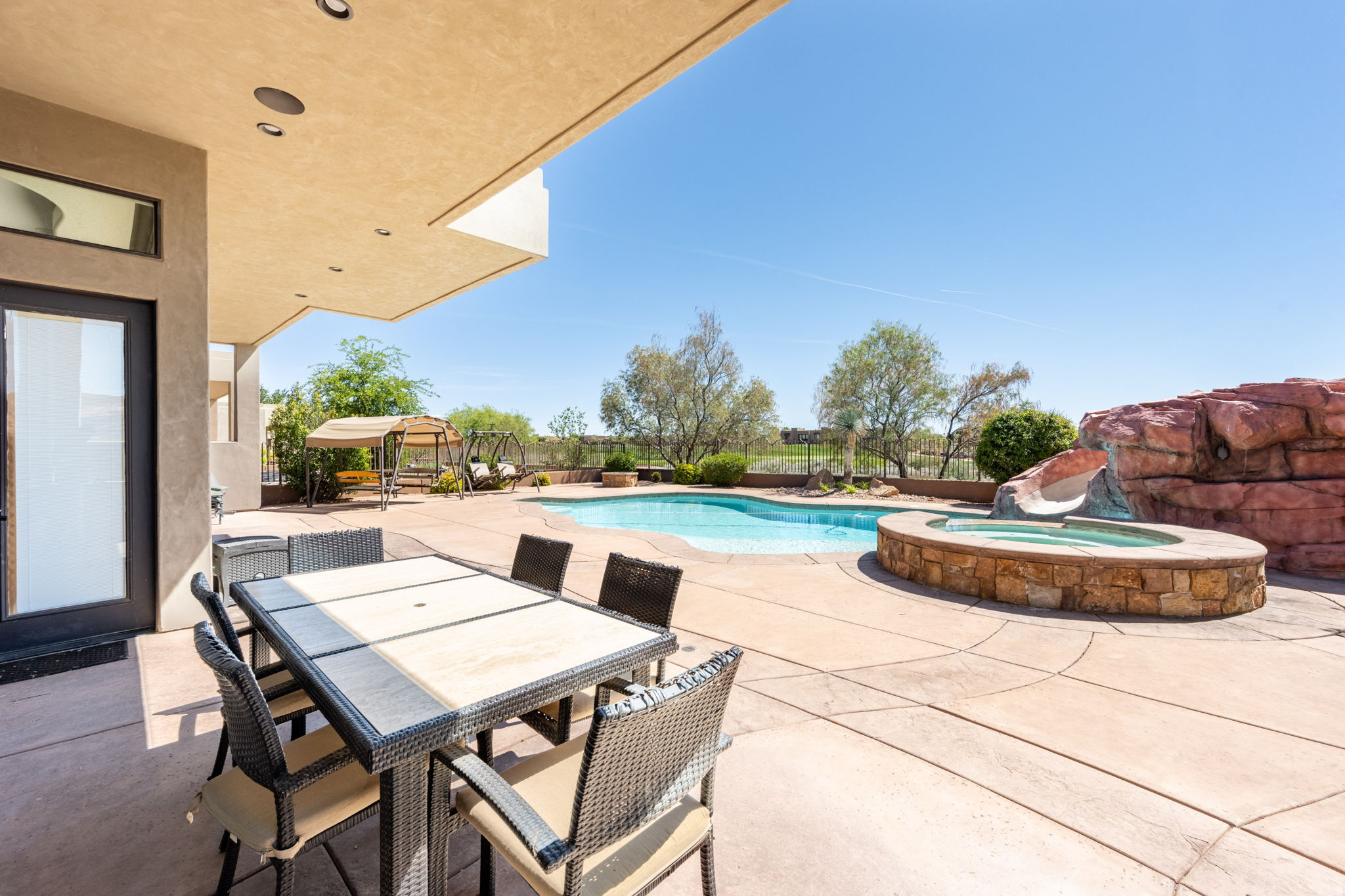 LEDGES OF ST GEORGE PH 1 AMD - Residential