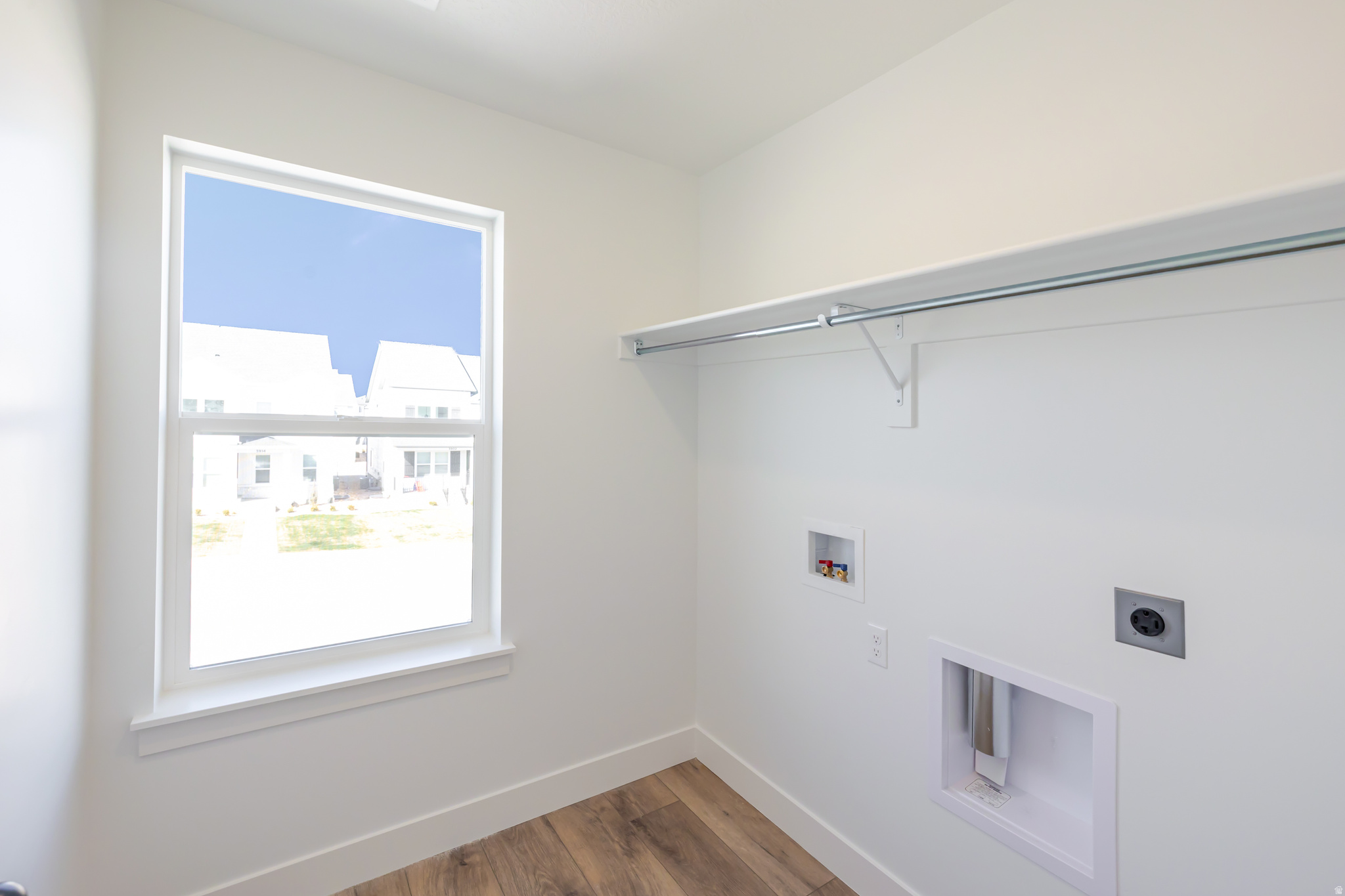 RIVER POINT - Residential