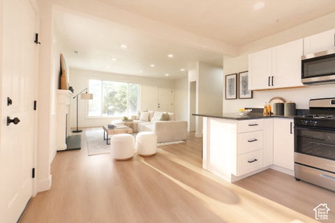 Tiny photo for 165 S 100 E, Kaysville, UT 84037 (MLS # 2190448)