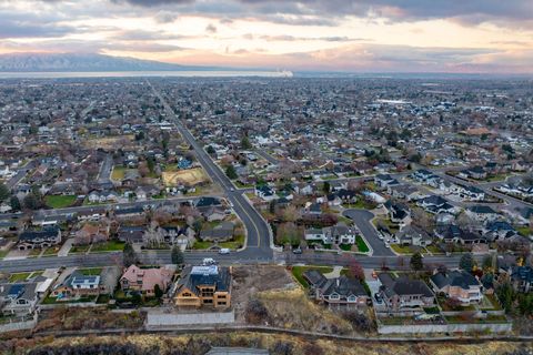 Tiny photo for 400 N PALISADE DR, Orem, UT 84097 (MLS # 2126278)