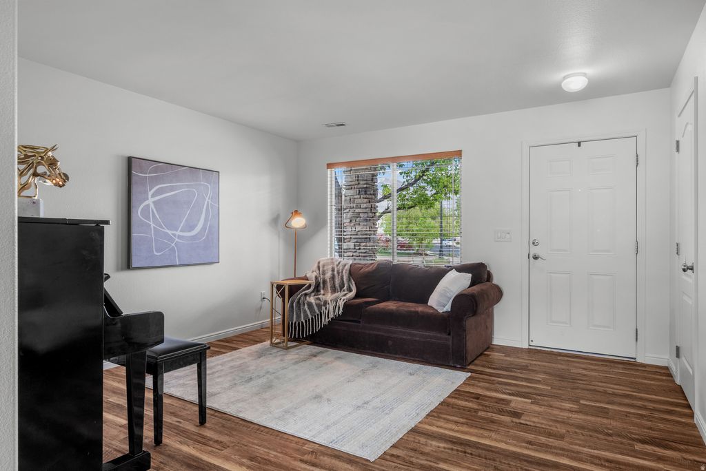 Photo of 198 S 880 W, Spanish Fork, UT 84660 (MLS # 2156384)