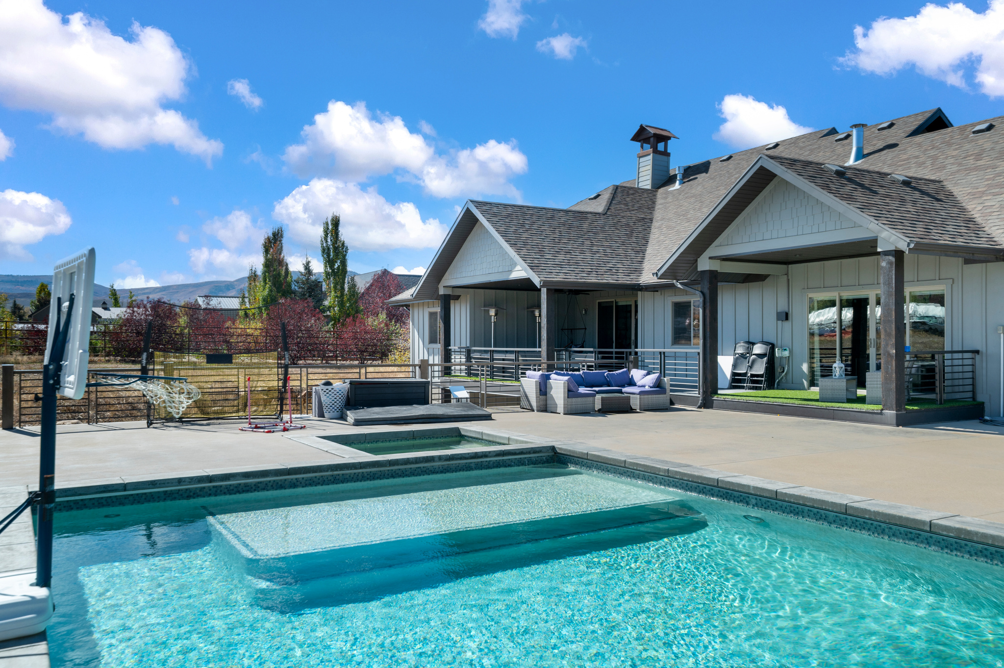 SAGE CREEK FARM - Residential