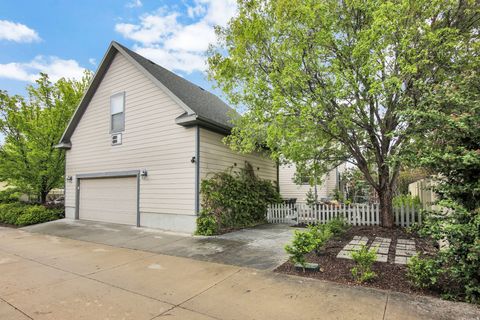 Tiny photo for 4212 W LAKE BRIDGE DR S, South Jordan, UT 84095 (MLS # 2154172)
