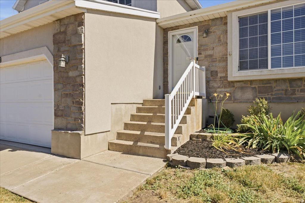 Photo of 4039 W 4900 S, Roy, UT 84067 (MLS # 2171308)