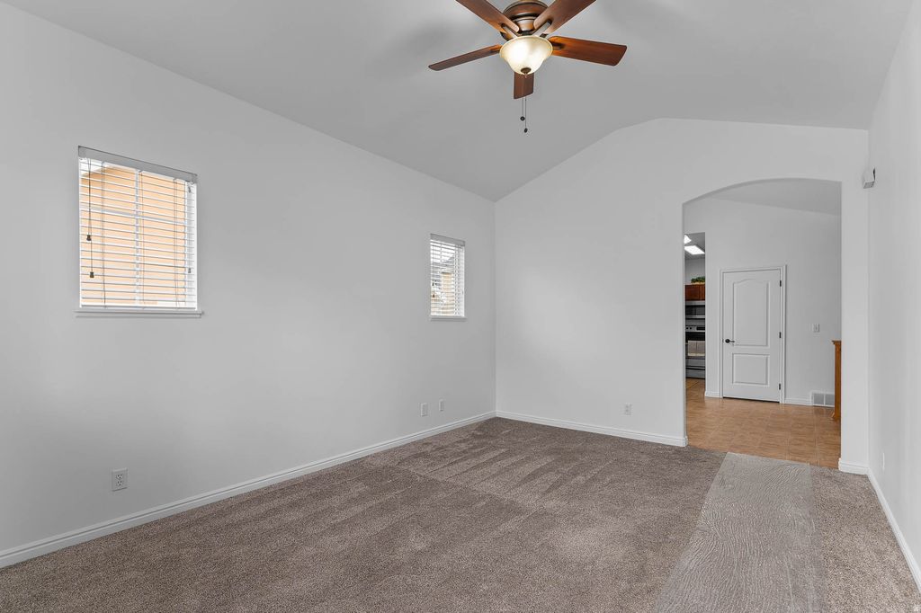 Photo of 13545 S VILLA ROSA WAY E, Draper, UT 84020 (MLS # 2145046)