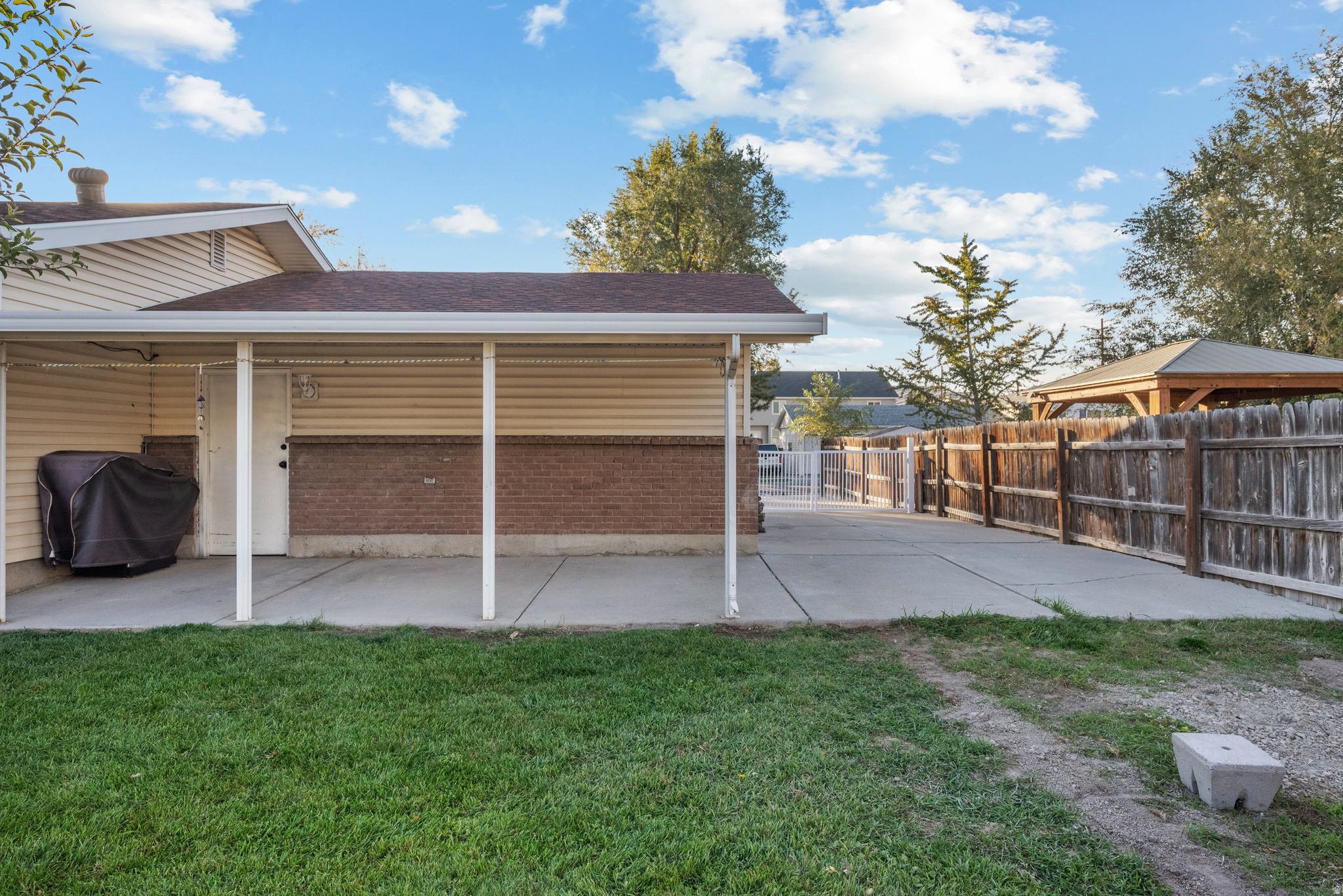 AMERICAN VILLA #3 - Residential