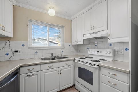 Tiny photo for 9421 S 300 E, Sandy, UT 84070 (MLS # 2120621)