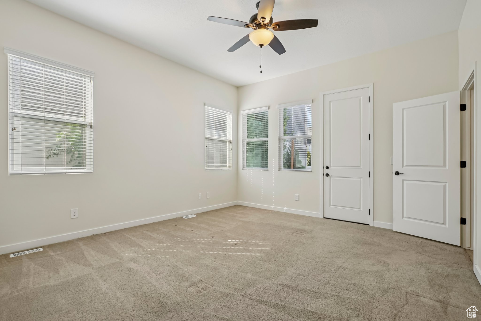 DAYBREAK - Residential