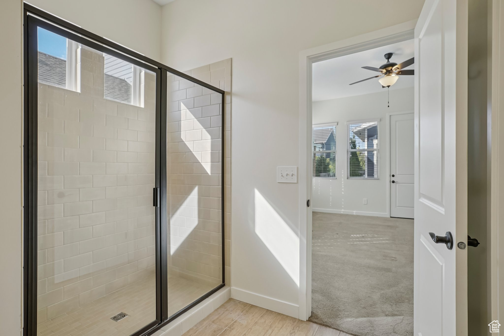 DAYBREAK - Residential