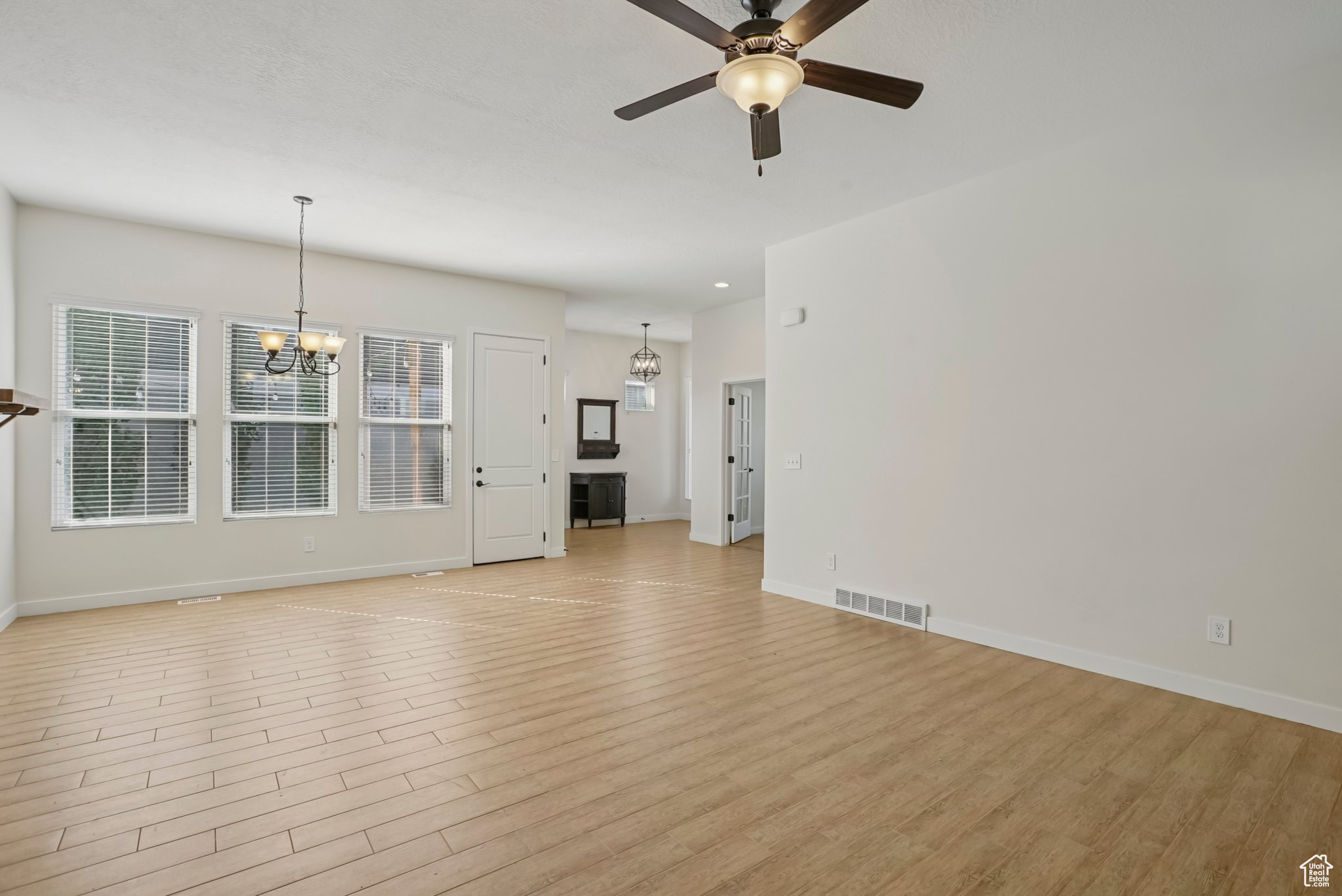 DAYBREAK - Residential