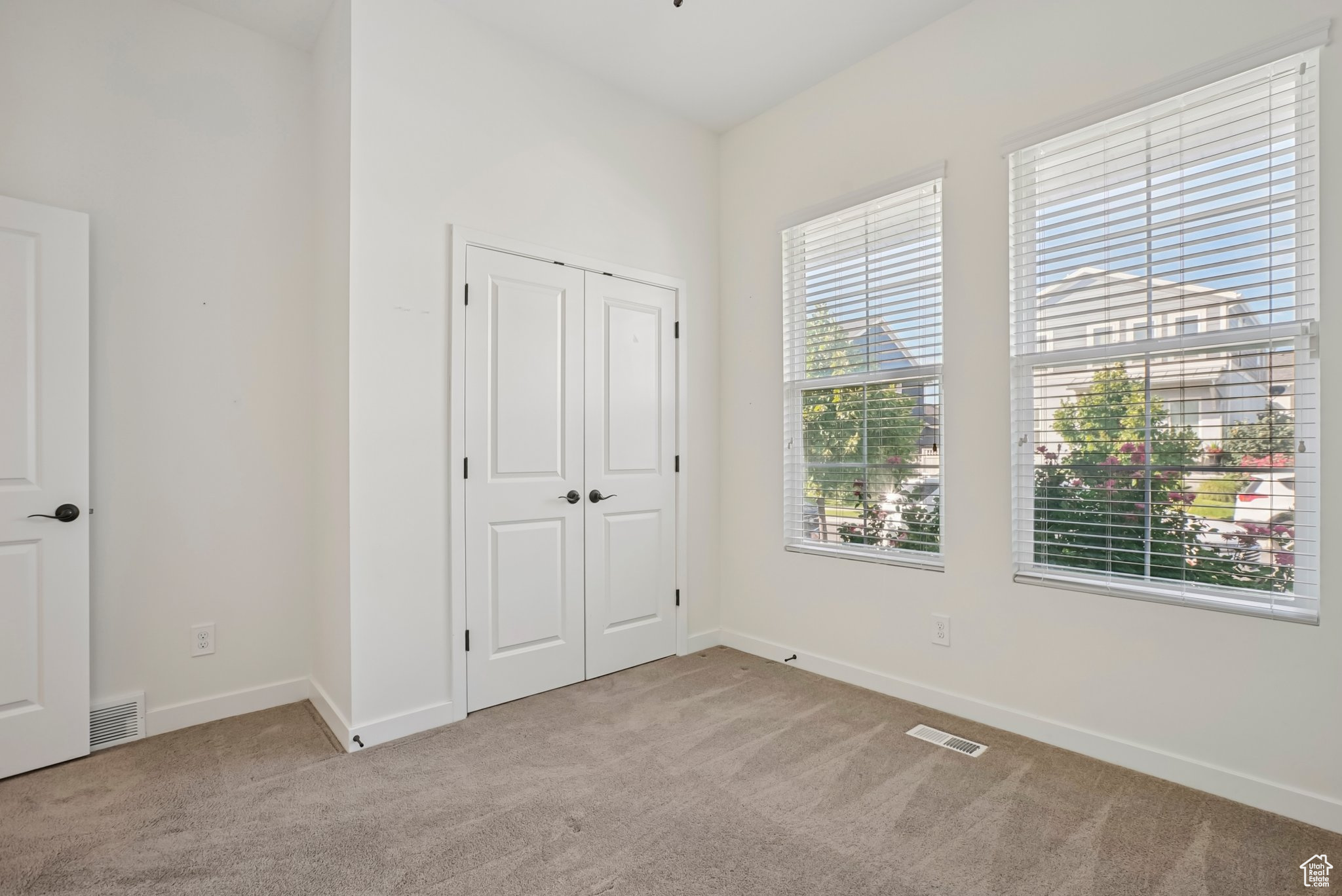 DAYBREAK - Residential