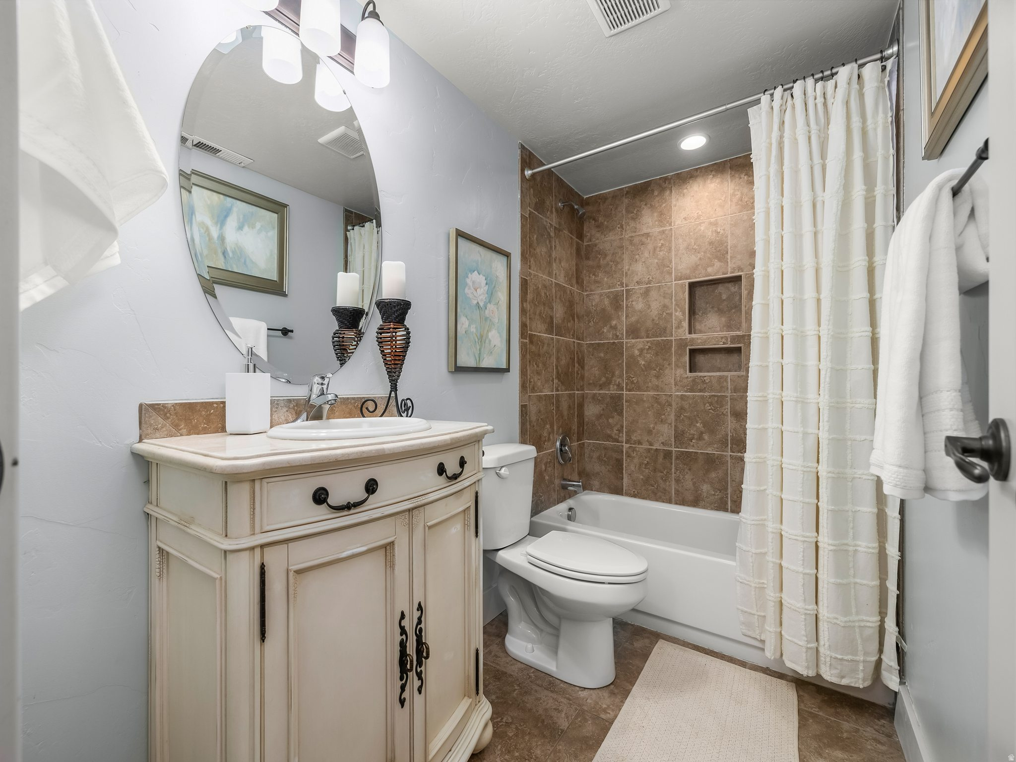 CEDAR POINT AT SUMMIT RIDGE - Residential