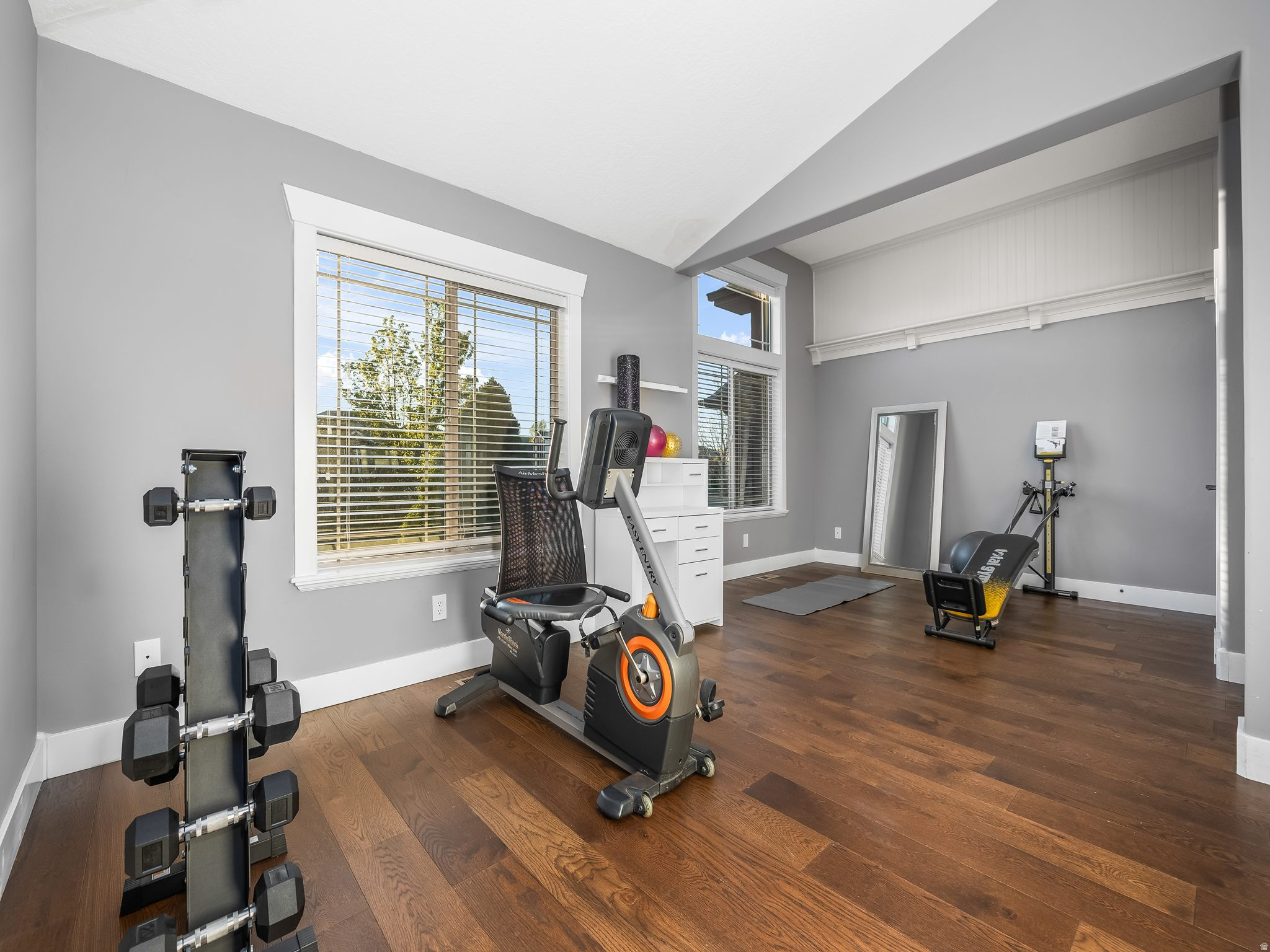 CEDAR POINT AT SUMMIT RIDGE - Residential