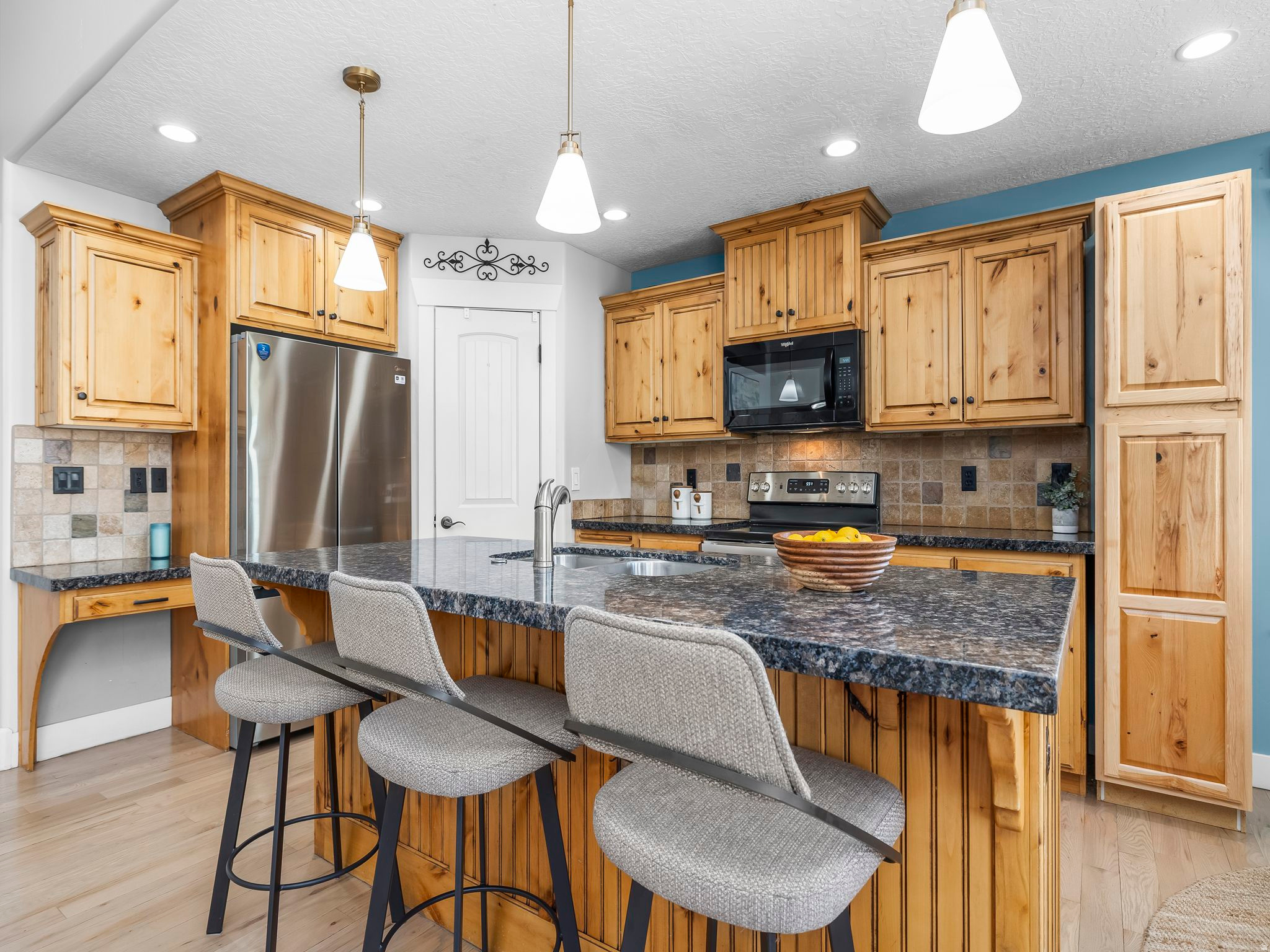 CEDAR POINT AT SUMMIT RIDGE - Residential