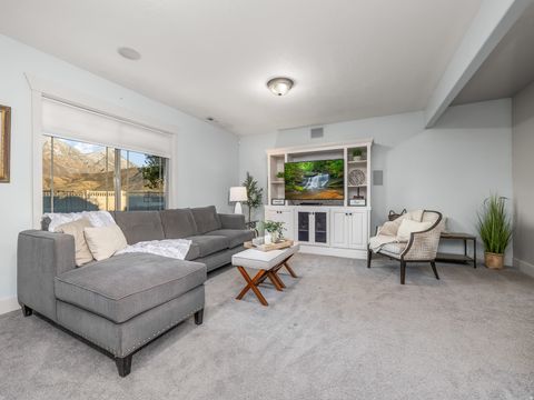 Tiny photo for 1183 E FOOTHILL DR S, Santaquin, UT 84655 (MLS # 2148920)