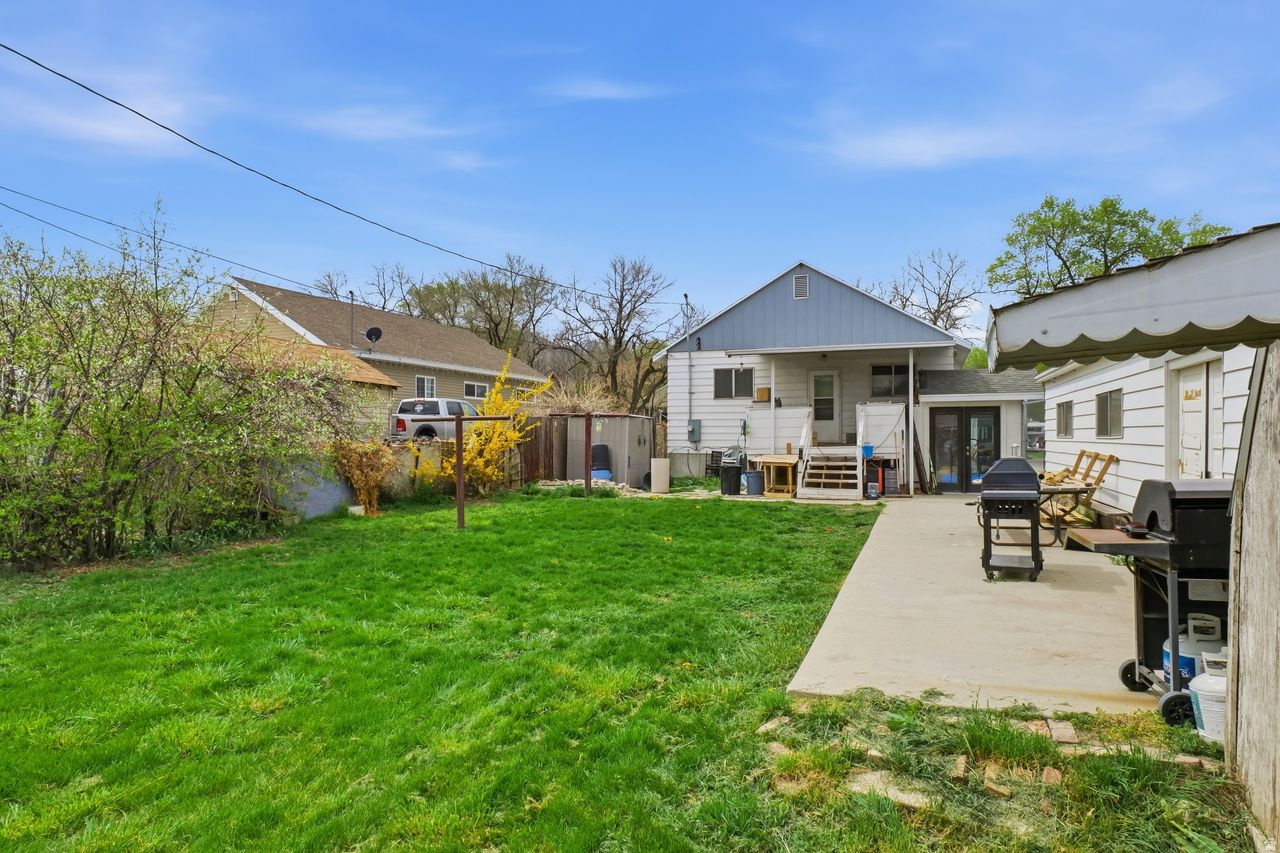 APRIL ACRES SUB - Residential