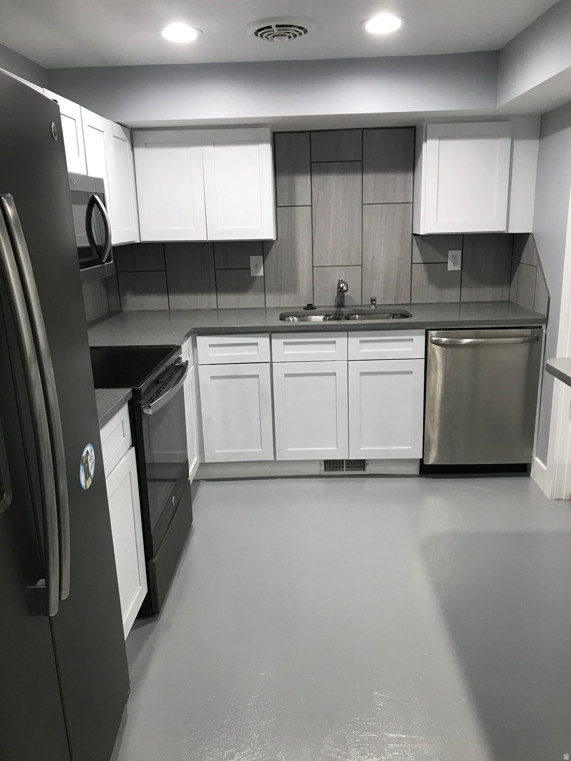 APRIL ACRES SUB - Residential