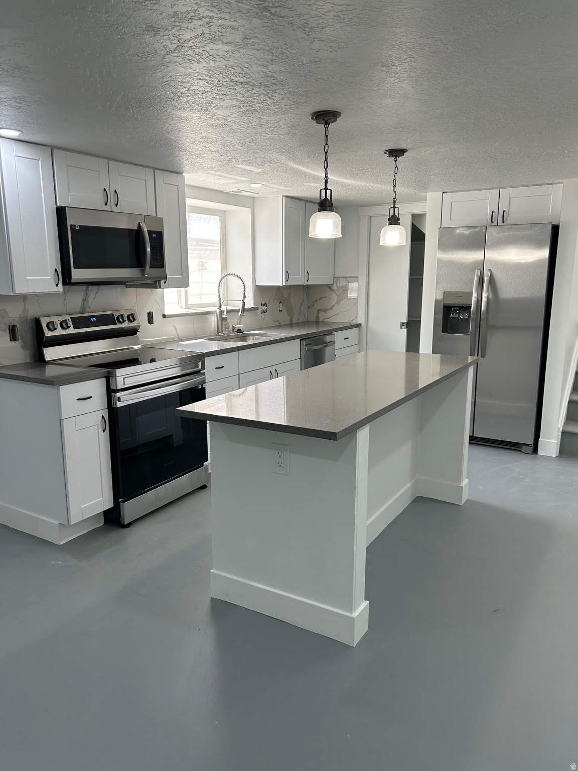 APRIL ACRES SUB - Residential