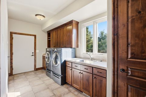 Tiny photo for 1548 W WOODS VIEW LN, Saint George, UT 84770 (MLS # 2173982)
