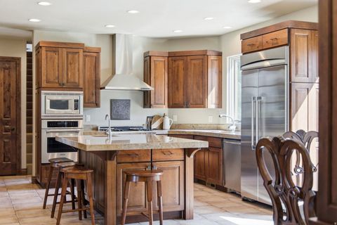 Tiny photo for 1548 W WOODS VIEW LN, Saint George, UT 84770 (MLS # 2173982)