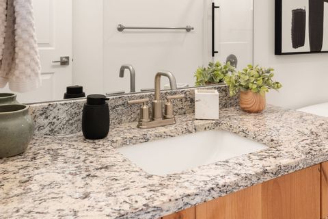 Tiny photo for 891 S 1000 W, American Fork, UT 84003 (MLS # 2142385)