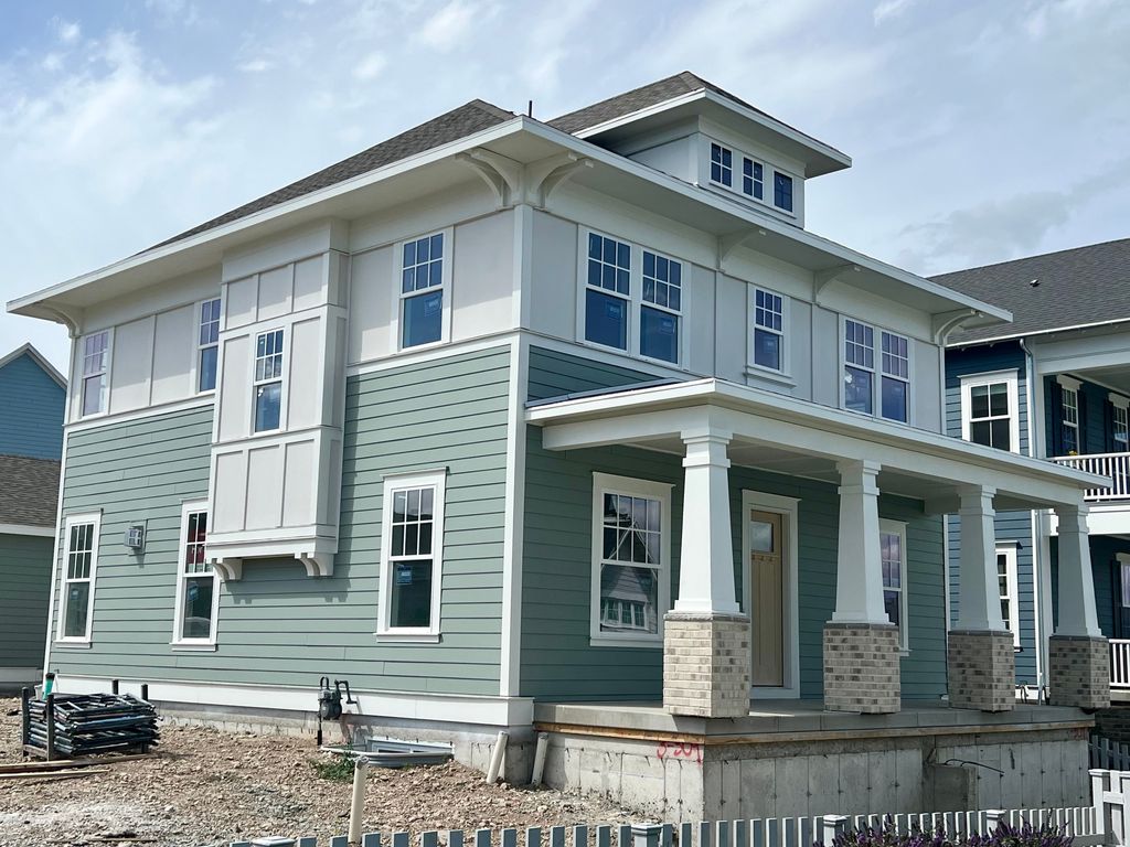 Photo of 11007 S LAKE ISLAND DR #309, South Jordan, UT 84009 (MLS # 2169598)