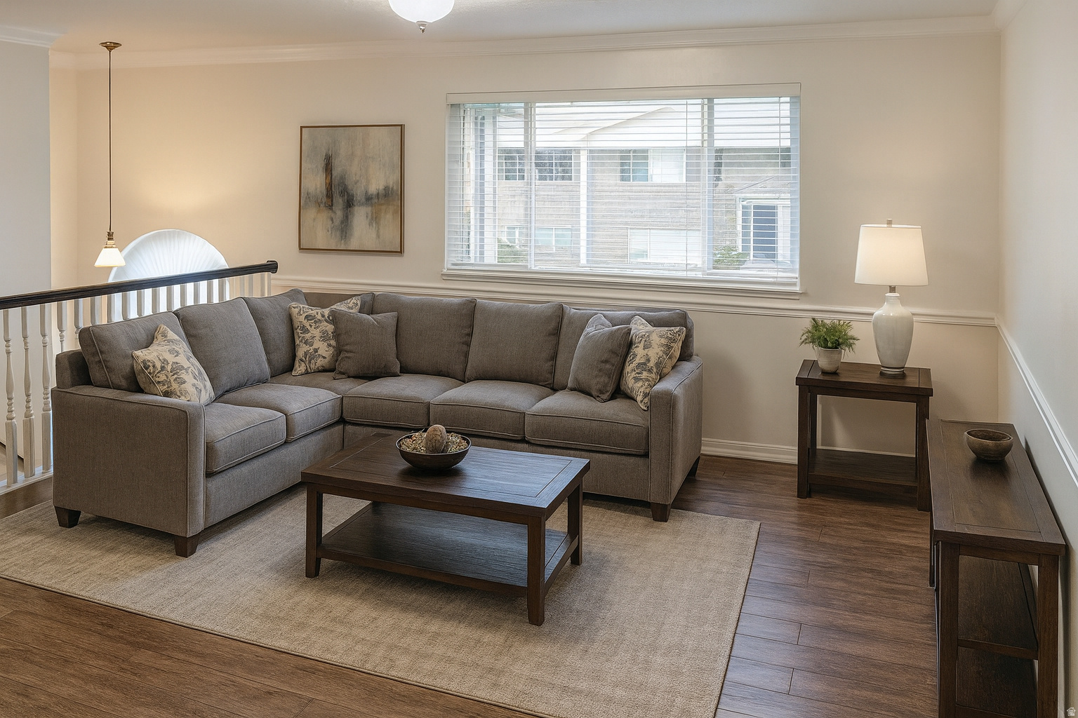 CHASE LANE - Residential