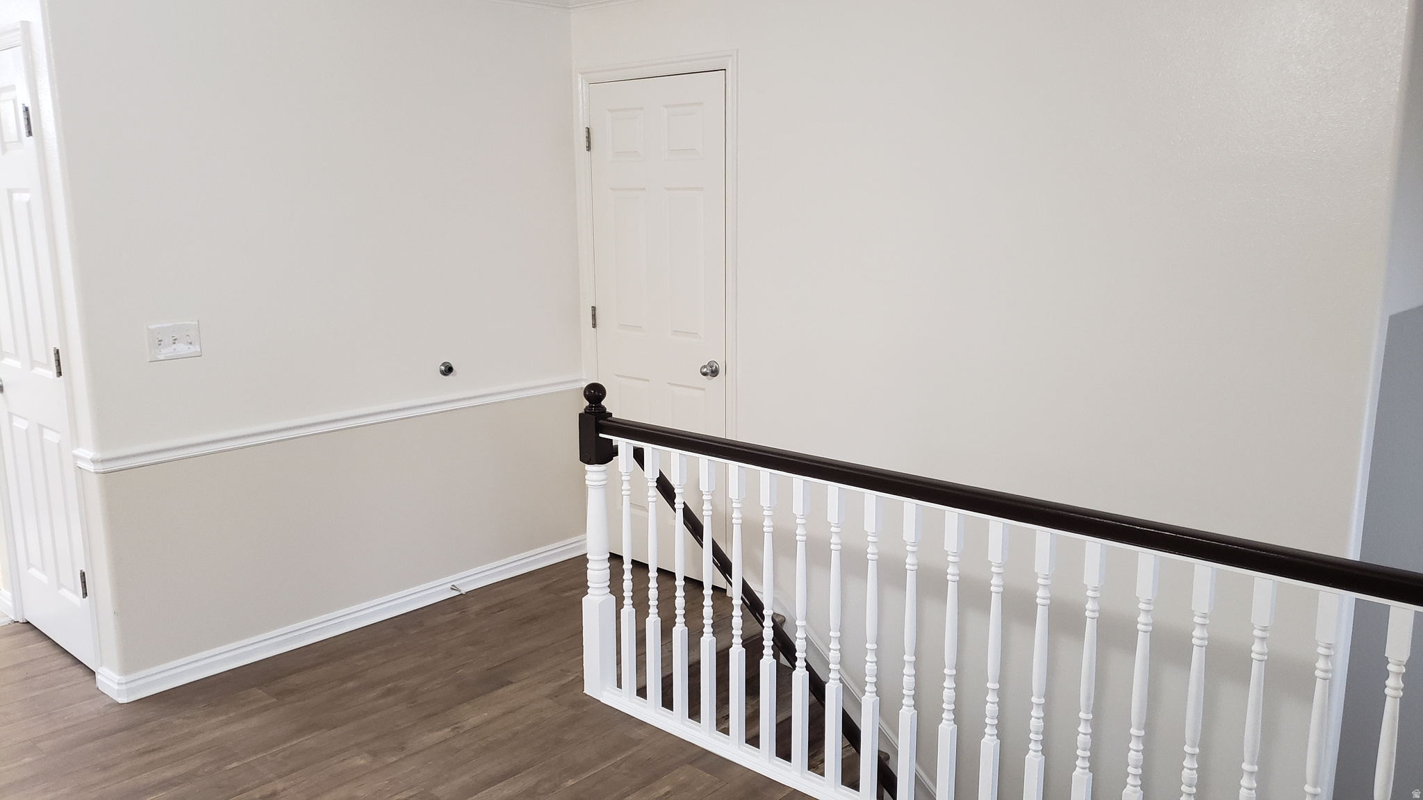 CHASE LANE - Residential