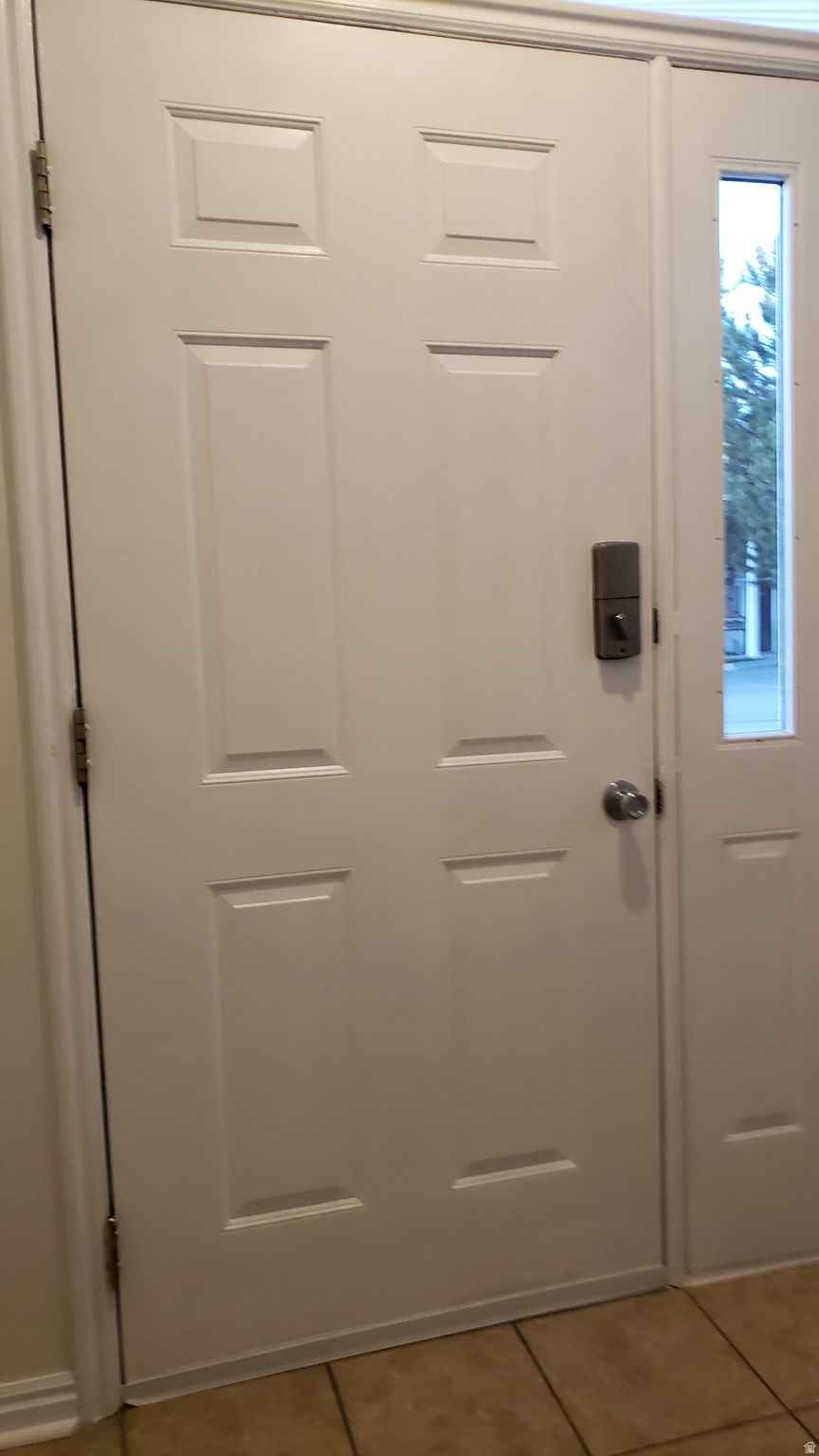 CHASE LANE - Residential