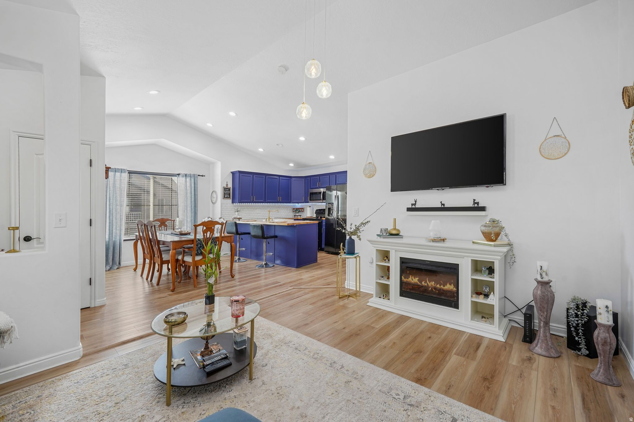 FOXBORO NORTH - Residential
