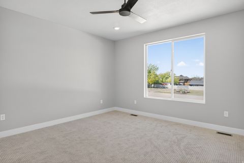 Tiny photo for 1661 S 3875 W #402, Taylor, UT 84401 (MLS # 2153856)