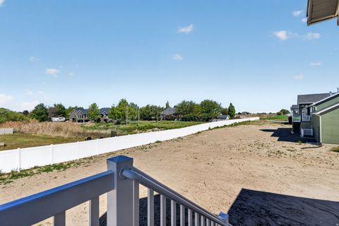 Tiny photo for 1661 S 3875 W #402, Taylor, UT 84401 (MLS # 2153856)