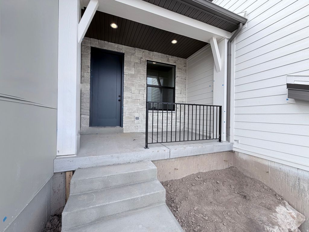 Photo of 1661 S 3875 W #402, Taylor, UT 84401 (MLS # 2153856)