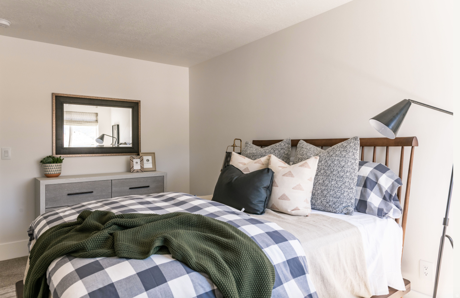 MOONLIGHT VILLAGE - Residential