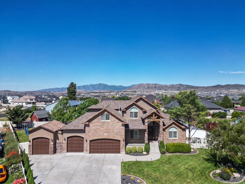 Photo of 1301 N 2350 W, Lehi, UT 84043 (MLS # 2167373)