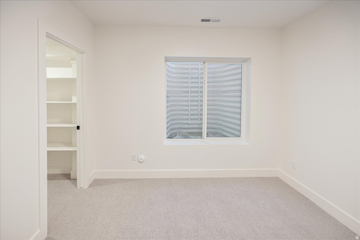 DAYBREAK - Residential