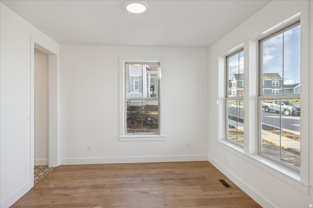 DAYBREAK - Residential