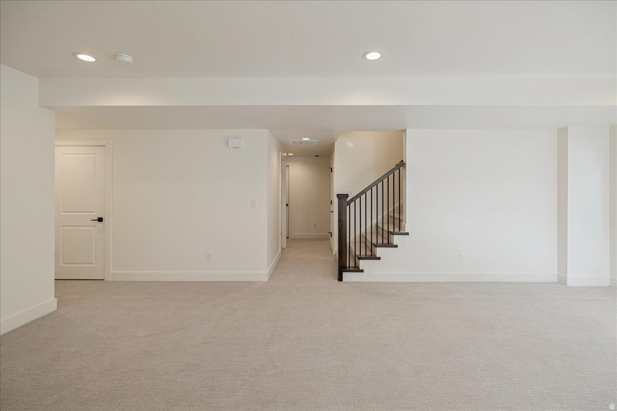 DAYBREAK - Residential