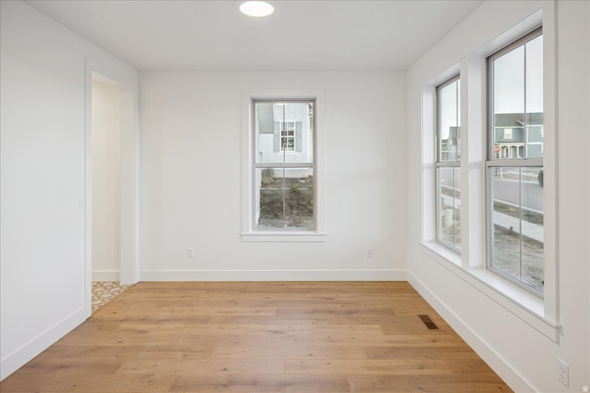 DAYBREAK - Residential