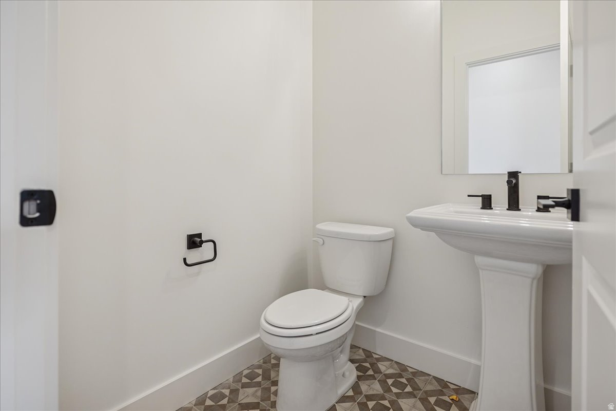 DAYBREAK - Residential