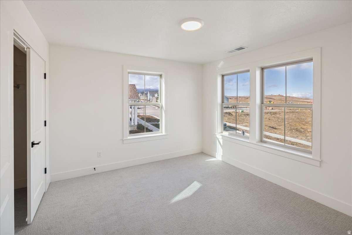 DAYBREAK - Residential