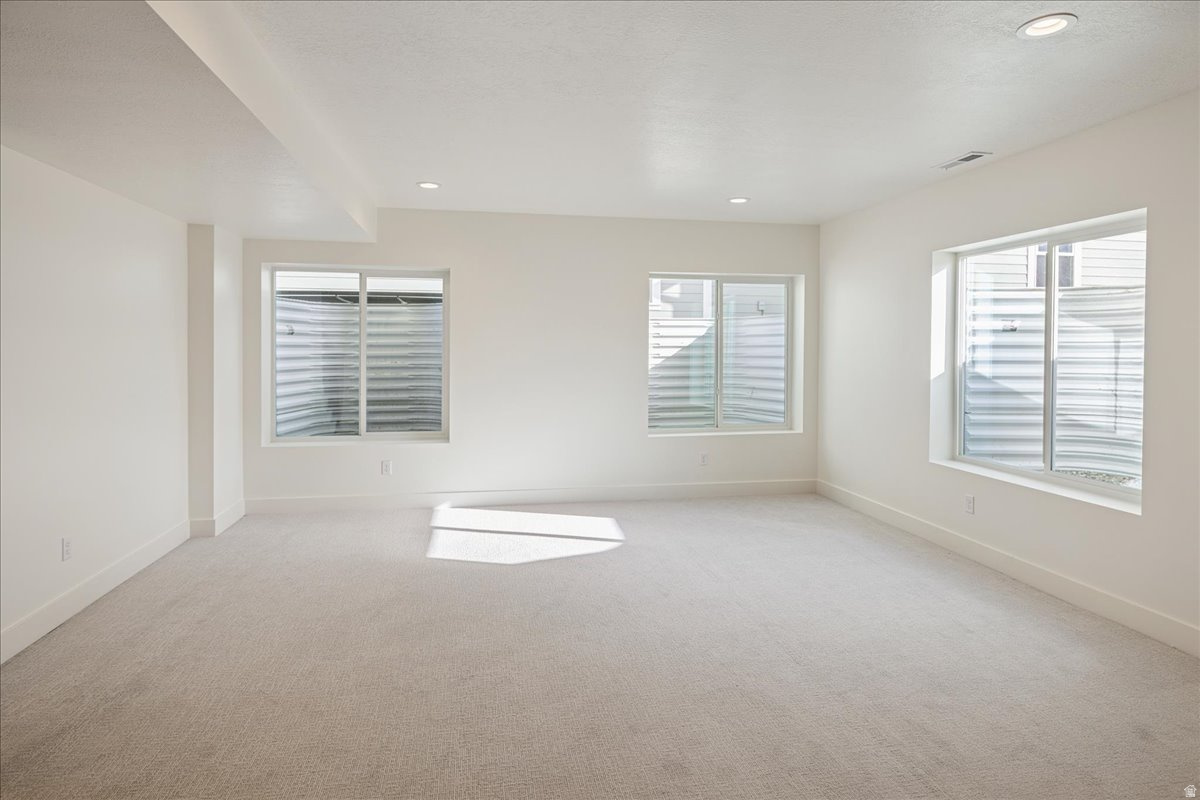 DAYBREAK - Residential