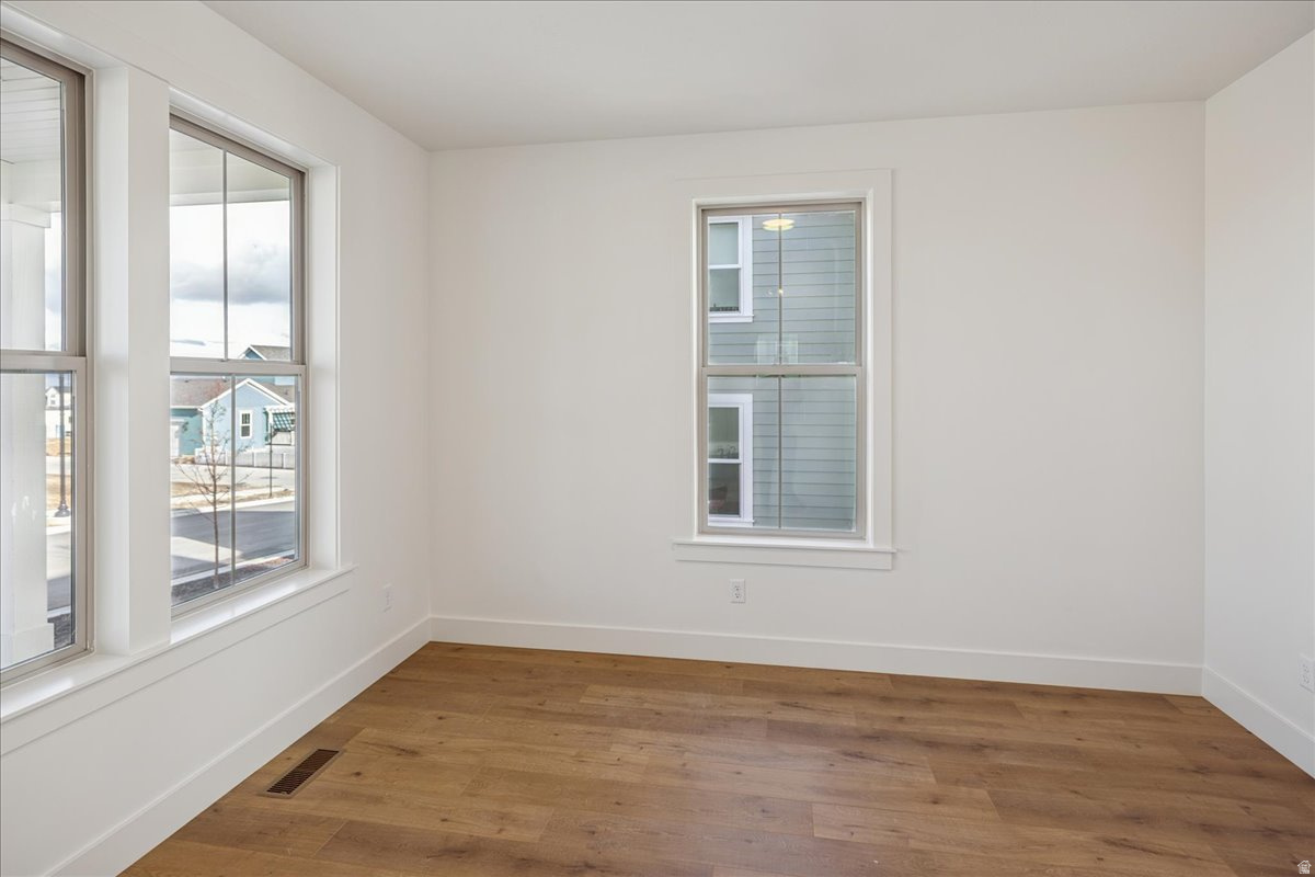 DAYBREAK - Residential