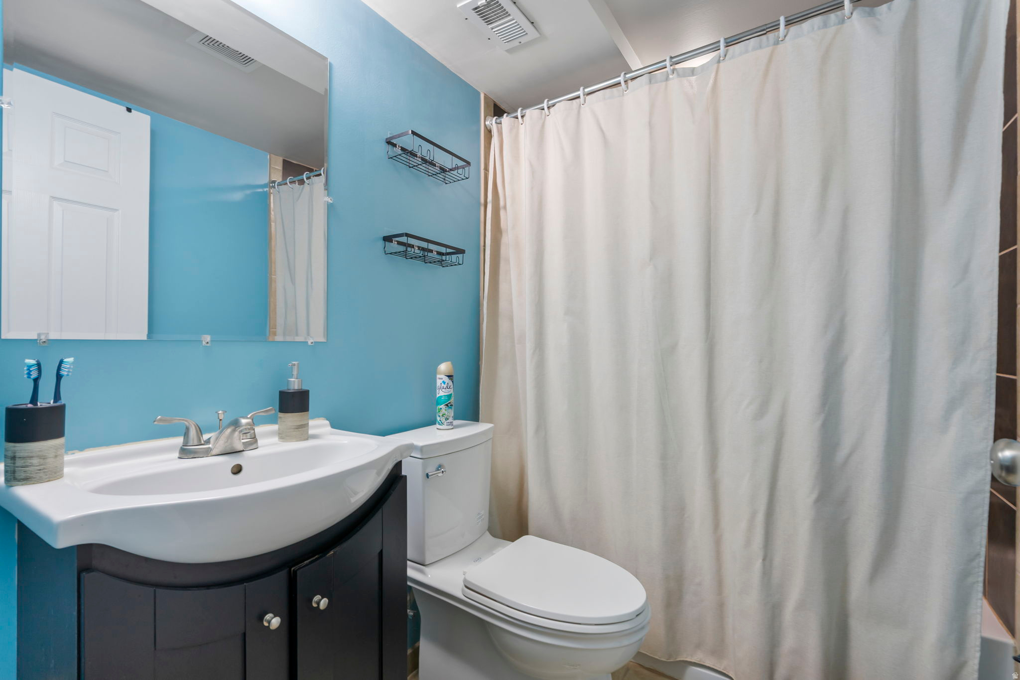 HIGHLAND - Residential