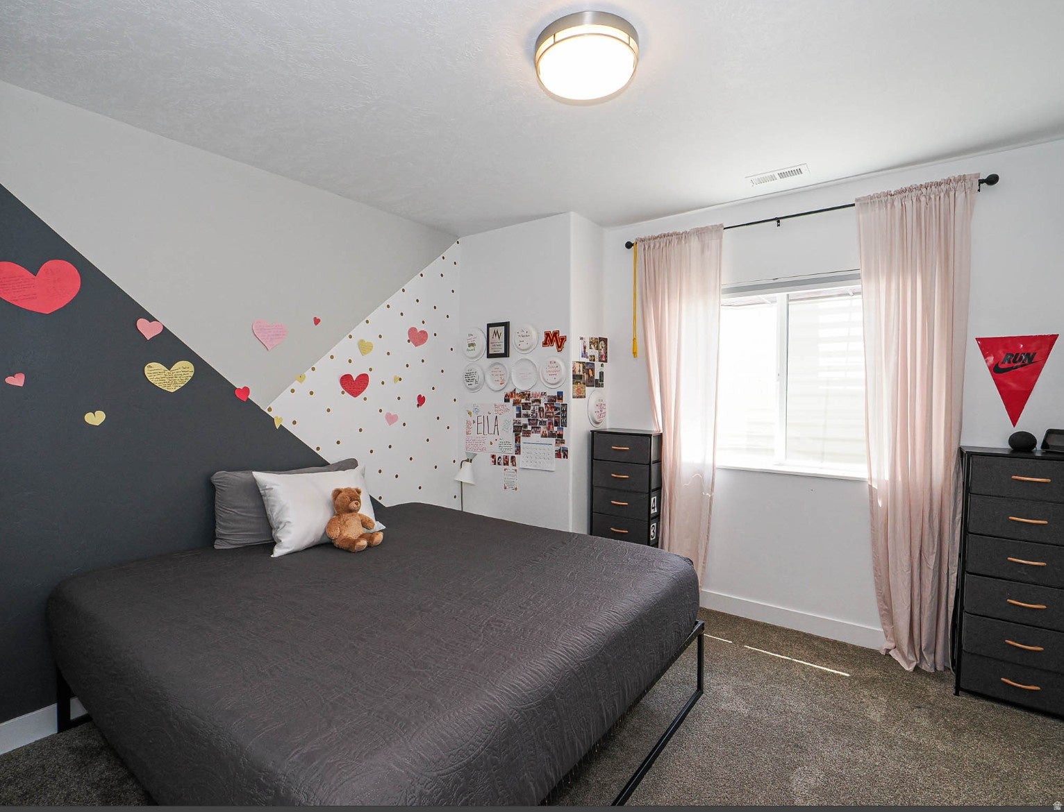 154 E Zinfandel Ln, Vineyard, UT, 84059, USA, 6 Bedrooms Bedrooms, ,4 BathroomsBathrooms,Residential,Active,154 E Zinfandel Ln,2176093