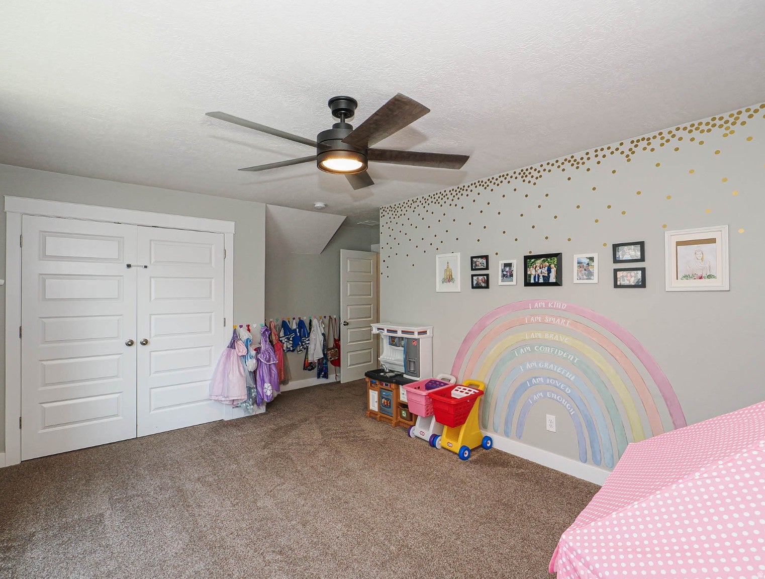 154 E Zinfandel Ln, Vineyard, UT, 84059, USA, 6 Bedrooms Bedrooms, ,4 BathroomsBathrooms,Residential,Active,154 E Zinfandel Ln,2176093