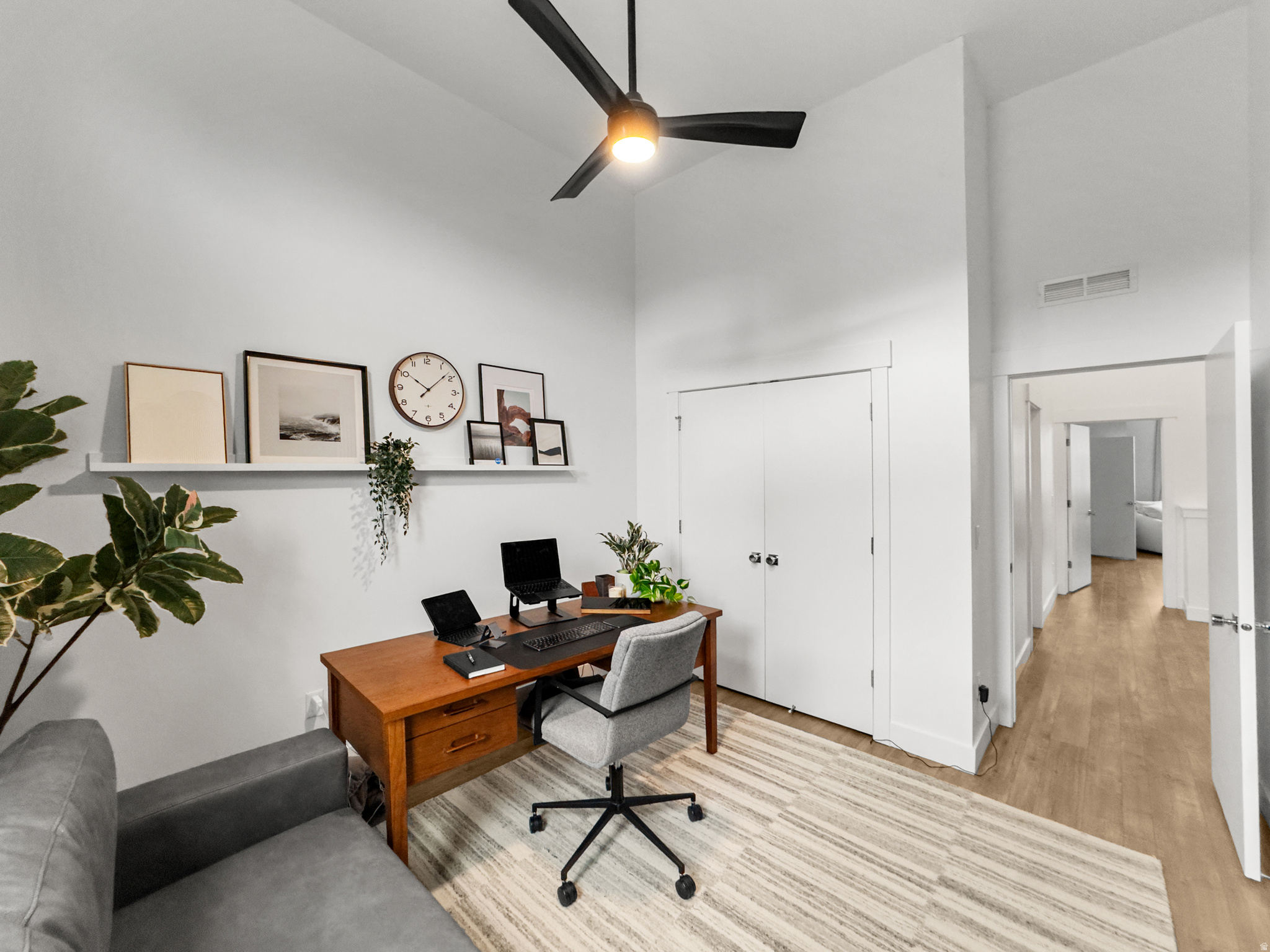 LOFTS AT SANDY - Residential